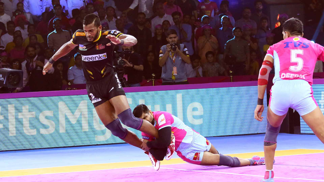 Siddharth Desai inflicted an All-Out on Jaipir Pink Panthers