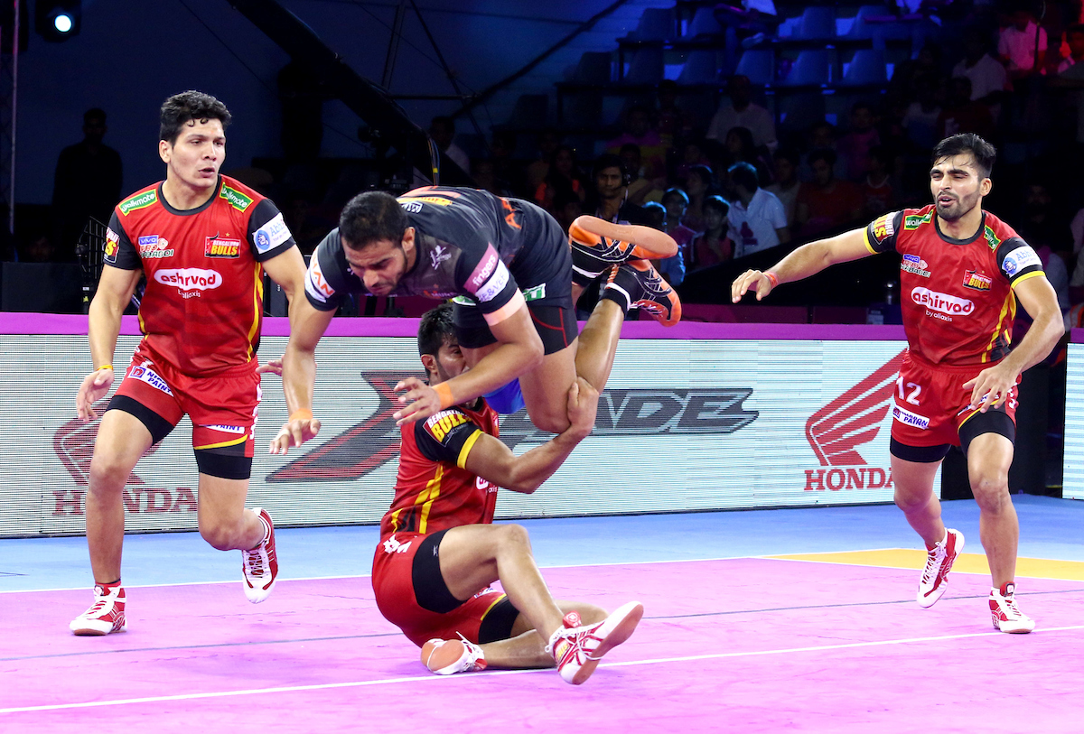 Abhishek singh against Bengaluru Bulls