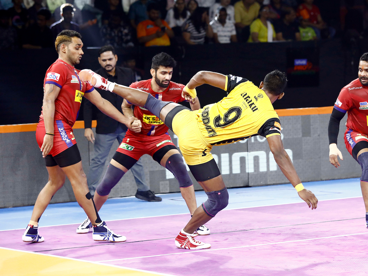 Telugu Titans Vs. Dabang Delhi