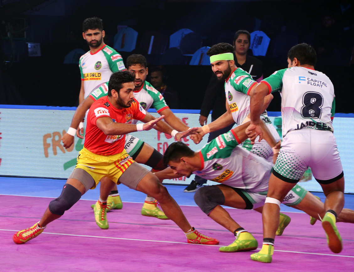 Gujarat Fortune Giants against Patna Pirates