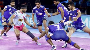 Haryana Steelers against Jaipur Pink Panthers