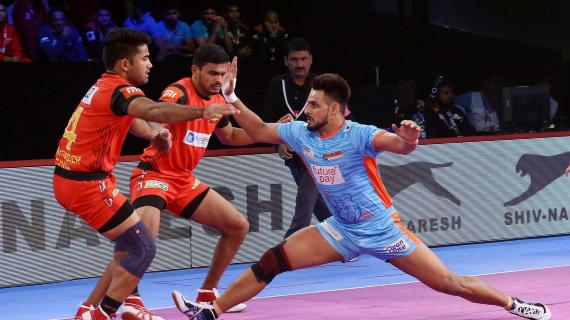 Bengal Warriors Bengaluru Bulls Pro Kabaddi Maninder Singh