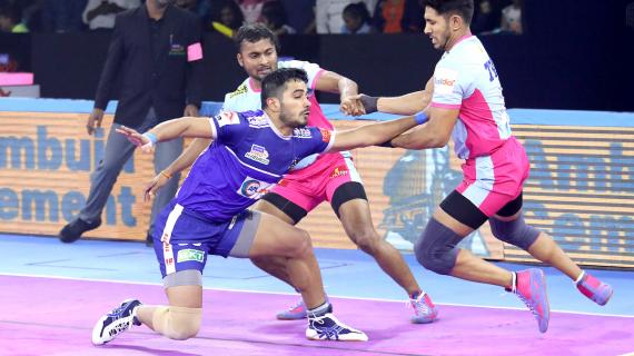 Vikas Kandola against Jaipur Pink Panthers